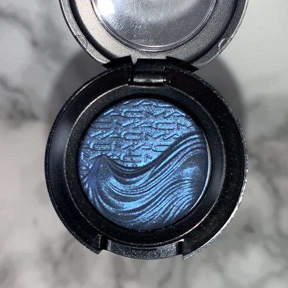 Lunar Extra Dimension Eyeshadow Collection MAC - Picture 5 of 15